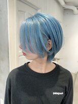シーン(seen)&nbsp;●水色ハンサムショートウルフカット中性ウルフヘアミニウルフ