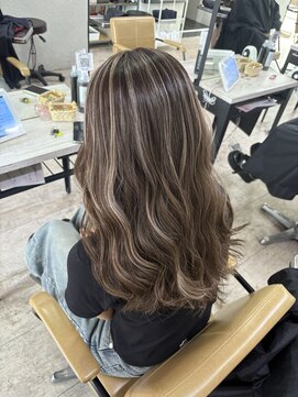 アジールヘア 所沢プロペ通り店(agir hair) 艶髪◎20代30代ハイライトカラーグレージュ