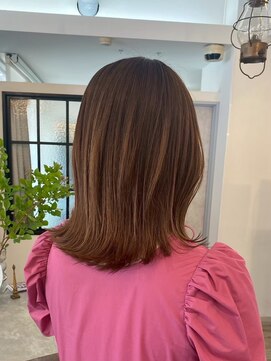 ヴィサージュバスク(VISAGE ba.s.k) 動くたびに揺れる♪軽やかくびれボブスタイル