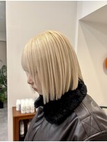 ユエン(YUEN) 抜きっぱなしブロンド