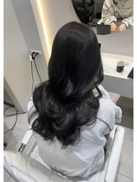 ジーナ 京都河原町(Zina) 透明感暗髪×レイヤーカット