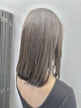 ケンジ 横浜(KENJE) グレージュ/ベージュ/艶髪/暗髪