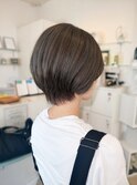 大人ショート×透明感アッシュ