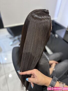 ヘアーデザイン ジェルム(Hair Design germe) ダークブラウン×縮毛矯正 / YUDU
