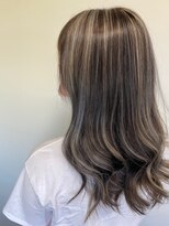 シャラ美容室&nbsp;コントラストハイライト