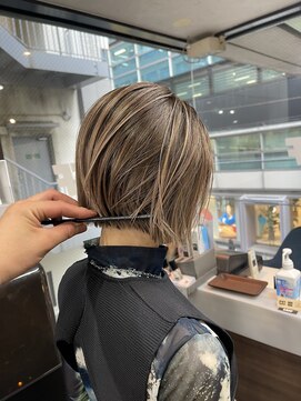 ラフ(LAFF) #バレイヤージュ#グレージュカラー#ボブウルフ#ココアベージュ