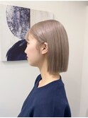 ミルクティーベージュ