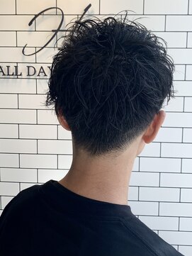 オールデイハローズ 京都駅前店(ALL DAY HELLO`S) ３０代　大人ツーブロビジネス【京都駅】