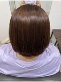 さら艶切りっぱなしショートボブ