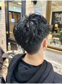 ツーブロックマッシュショートレイヤースパイキーショートヘア
