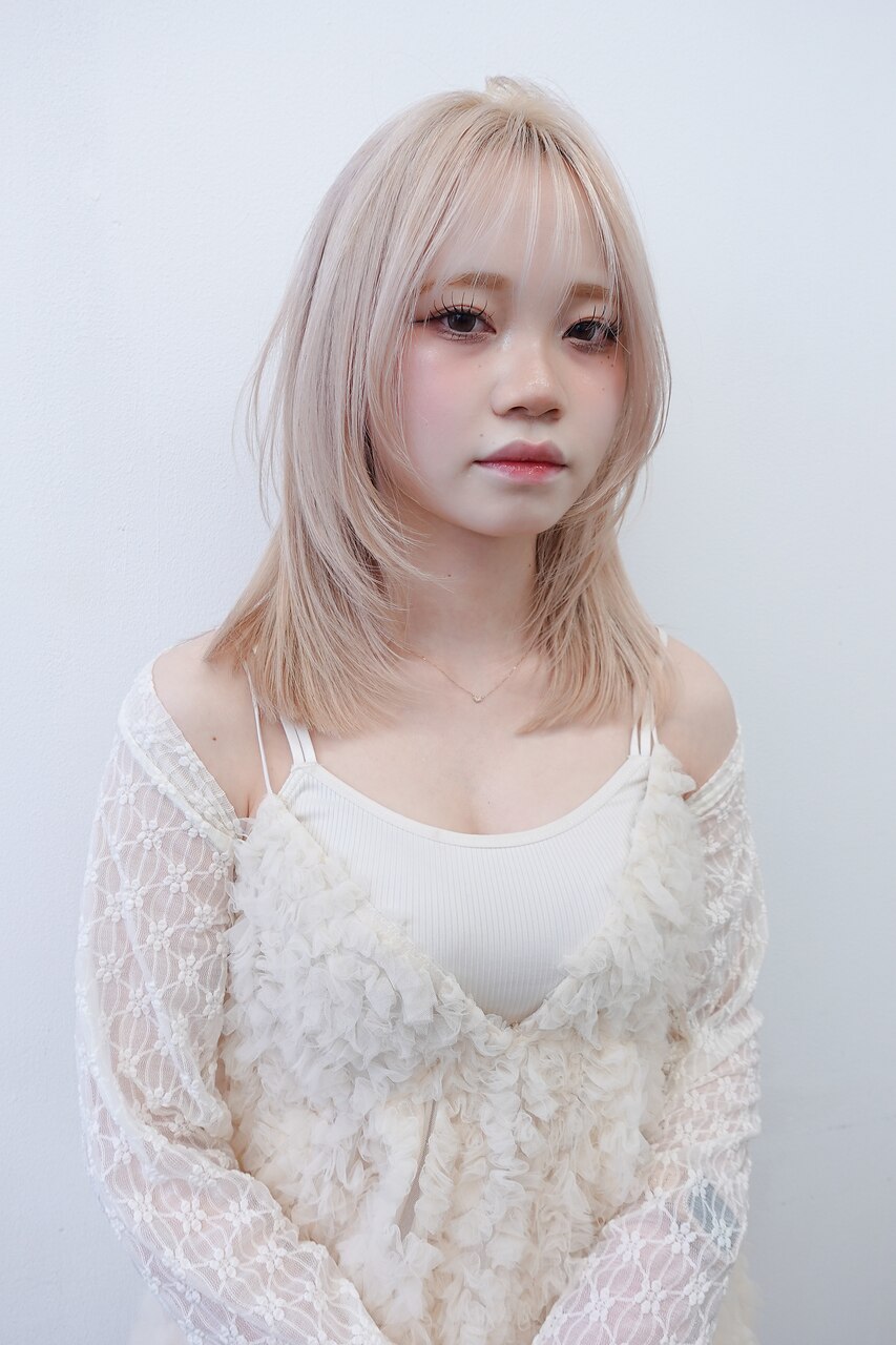 ミルクティーベージュ