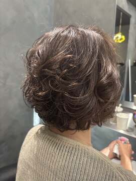 ユウシヘアー(Yushi Hair) ボブ。