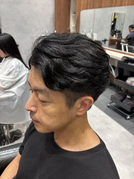 リード 豊洲店(REEED) サイドパート毛流れパーマ