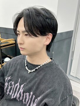 ネオリーブ クーロ メゾン 横浜(Neolive curro Maison) 韓国マッシュ センターパートフェザーパーマ MEN’S HAIR