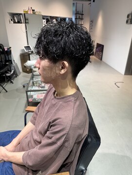 イズ(iss) シャドーパーマ