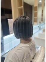 ゴットフロー(GOTTO FLOW) ハイライトカラー/切りっぱなしボブ/髪質改善カラー