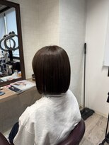 コワファースト長崎シャンプーボーイ 2nd(COIFF1RST 長崎 SHAMPOO BOY) まるみボブ ショートボブ ダブルカラー 長崎浜の町