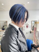 エルフ(elf)&nbsp;刈り上げショート/アンブレラカラー/ブルーカラーデザインカラー