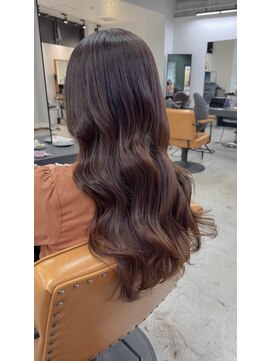 ソピ バイ インビテーション(sopi by invitation) 赤みを抑えながらトーンアップ 明るめカラー 透明感カラー！