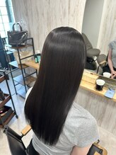 ワイト(&y~waito~) 髪質改善カラーで整える艶ロング