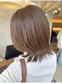 ブリーチなし透明感モカベージュくびれミディアムレイヤー