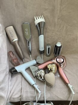 ラ モード セピア La mode Sepia ひばりが丘本店の写真/人気のあの美容製品をお試しいただけます。ドライヤーやヘアアイロンなど当店で体験してみてください。