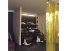 パシフィカサロン イロ(pacifica salon IRO)の雰囲気（シャンプー台とは別に、ヘッドスパ専用台もあります。）