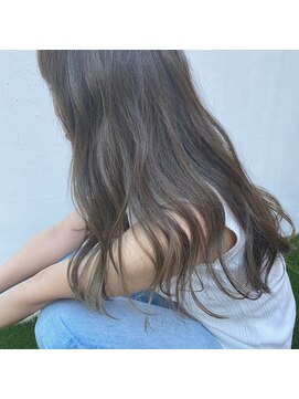 ビューティズム エルム(Beautism Elm) ゆるふわロング