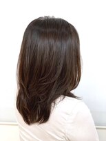 クオリス 赤塚店(QUALIS) 10代20代30代/ミディアムレイヤー/ひし形シルエット/前上がり