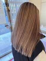 ゴッド ヘアーアンドメイク 高崎西口店(GOD Hair & Make)&nbsp;ホワイトベージュハイライト