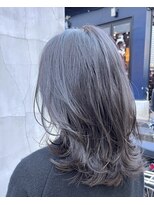 モアナバイヘッドライト 曽根店(Moana by HEADLIGHT)&nbsp;Moana#ミディアムレイヤー#グレーアッシュ#パーマ
