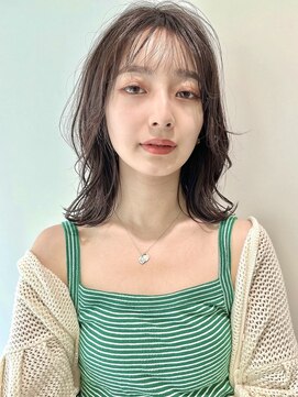 イト(ito.) 柔らかく動くミディアムレイヤー