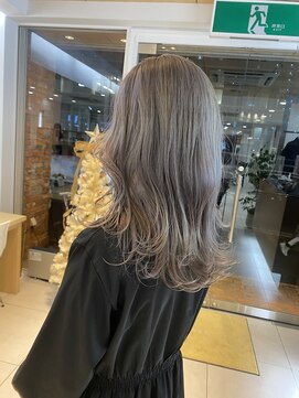 ヴァンカウンシル 金山(VANCOUNCIL kanayama) シルバーカラー