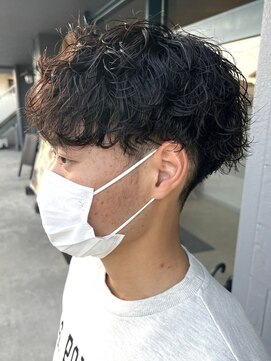 リット×ベリエ(Lit.×belier) 波巻きパーマツイストスパイラルパーマ刈り上げメンズマッシュ