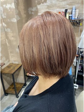 かりん 前下がりショートボブ