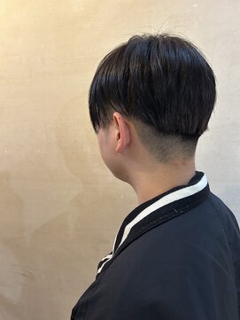 ココカラヘアー プラス(cococara‐hair plus) 刈り上げマッシュ/センターパート/ナチュラルブラック