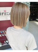 明るめベージュにハイライト　大館