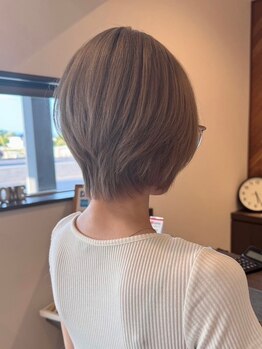 リルーム(Re:room)の写真/トレンドのレイヤーボブスタイルや、外ハネのウルフスタイルがカワイイ♪フォルムの良さでリピート多数♪