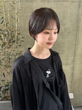 バイユアオウンフラワーズコロンカバ(buy your own flowers : kava) 軽やか夏ショートボブ小顔アッシュベージュ透明感似合わせカット