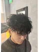 バース バイ ハピネス(BIRTH by happiness)&nbsp;スパイラルパーマメンズパーマ無造作パーマ波巻きパーマ