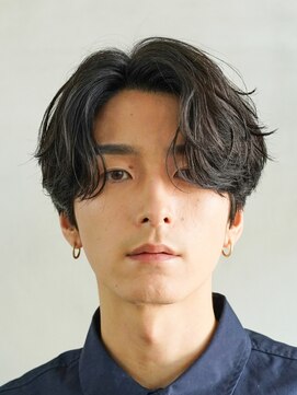 フィフス(fifth) 原宿メンズセンターパートニュアンスパーマルーズフェザーパーマ