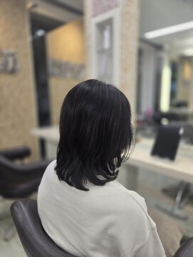 韓国風コテ巻きパーマ