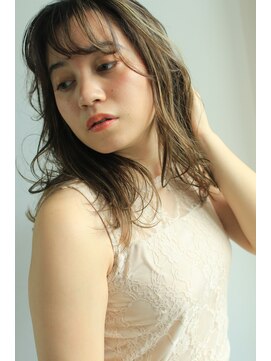 ノースイースト 阿佐ヶ谷南口店(north east) ３Dハイライト/ベージュカラー/セミロング