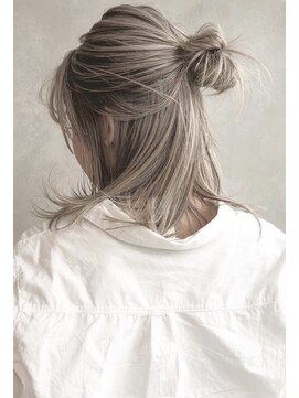 モーイ(mooi) バレイヤージュ