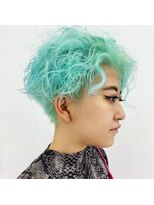 クク(QUQU)&nbsp;ウェーブエメラルド！