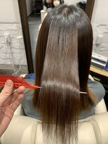 アルコイリスバイドールヘアー(ARCOIRIS by Dollhair)&nbsp;シースルー前髪森ガールラベンダーアッシュ外ハネボブボブカット