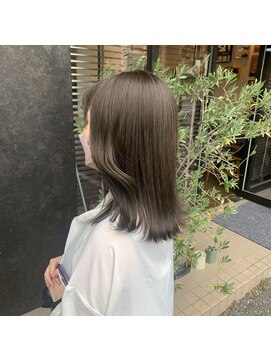 マヒカ(MAGICA) グレージュ