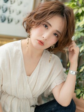 カバーヘア ブリス 大宮西口(COVER HAIR bliss) アシンメトリー外国人風小顔ゆるふわショートc5大宮20代30代40代