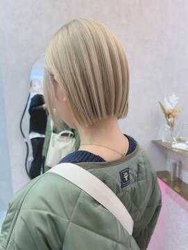 ロンド レア 天神大名店(Lond Le’a) インナーカラー/ボブ//顔まわり/ミルクティー/ケアブリーチ/大名