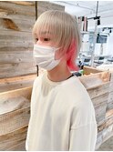 インナーにピンクを入れたシルバーカラー